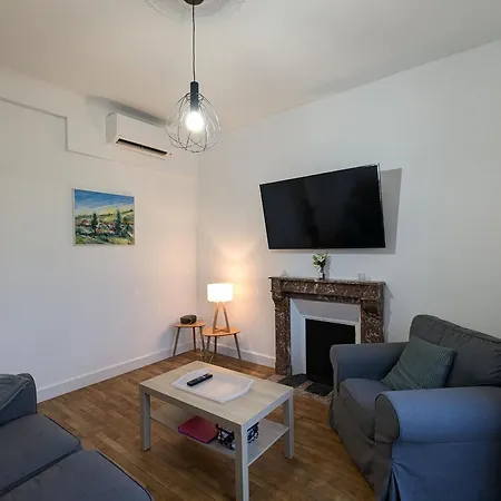 Apartament Moderne Et Confortable Avec Parking A - Fr-1-585-165 *