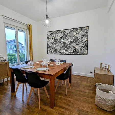 Apartament Moderne Et Confortable Avec Parking A - Fr-1-585-165 Belleville-Sur-Meuse